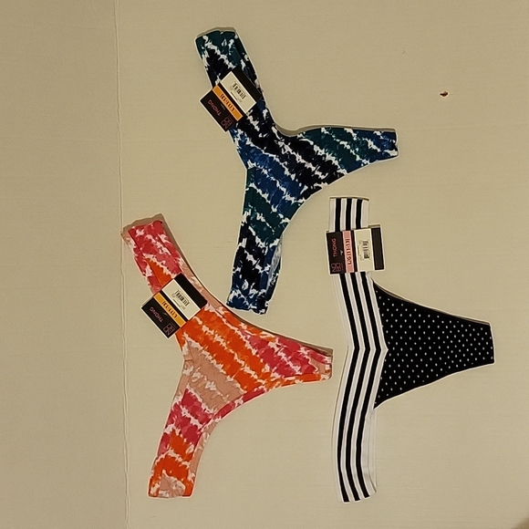 No Boundaries Intimates & Sleepwear Nwt 3 Pairs No Boundaries Thong